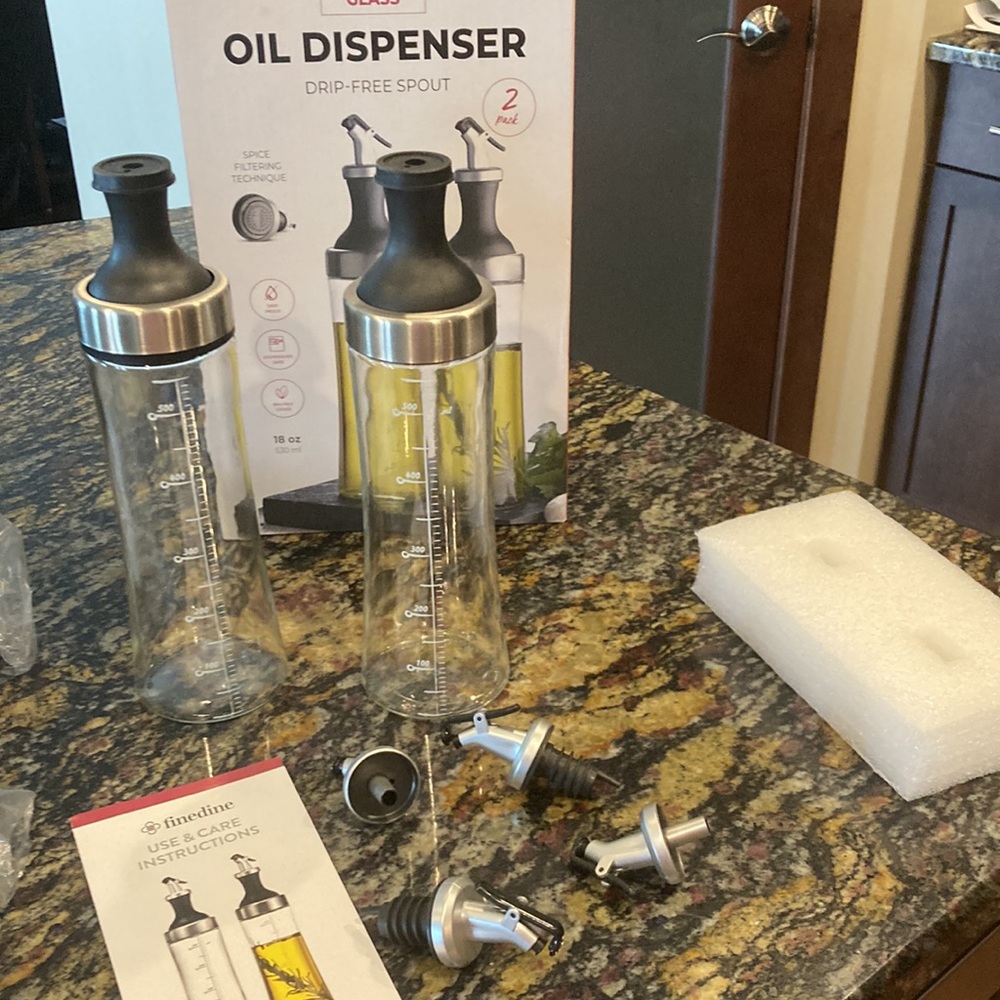FineDine Olive Oil Dispenser Bottles, Glass Oil and Vinegar Dispenser S… - Picture 3 of 11